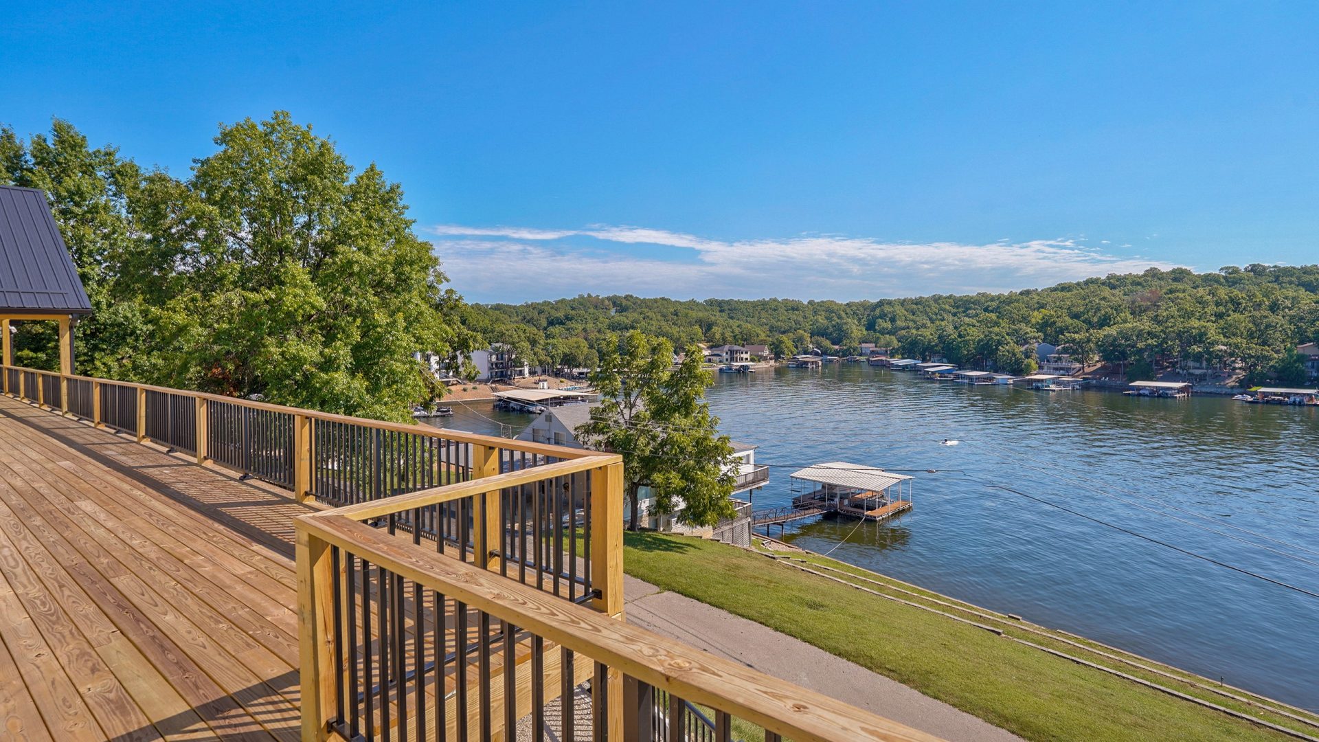 Lakeview deck at Crosspointe Camp in Rocky Mount, MO overlooking boat docks